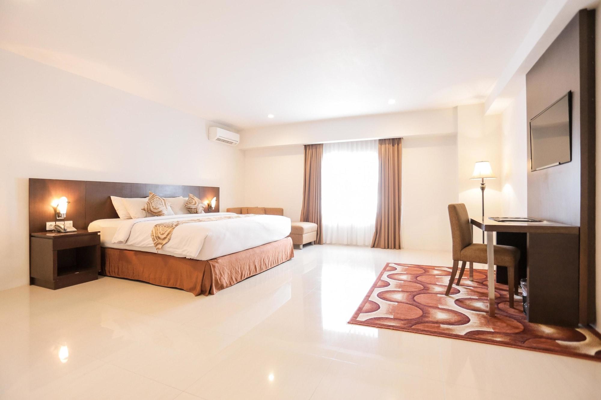 Grand Asia Hotel Makassar Extérieur photo