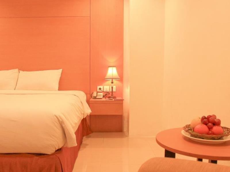 Grand Asia Hotel Makassar Extérieur photo