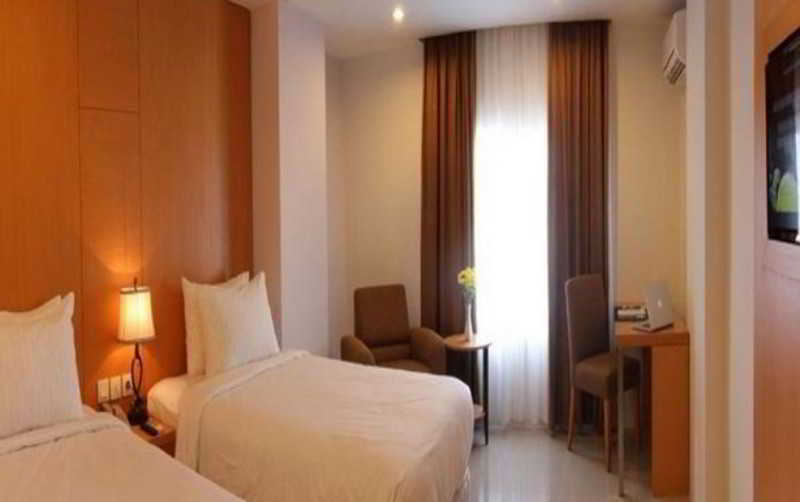 Grand Asia Hotel Makassar Extérieur photo