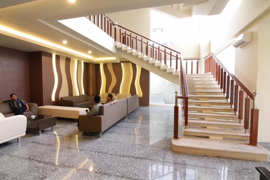 Grand Asia Hotel Makassar Extérieur photo