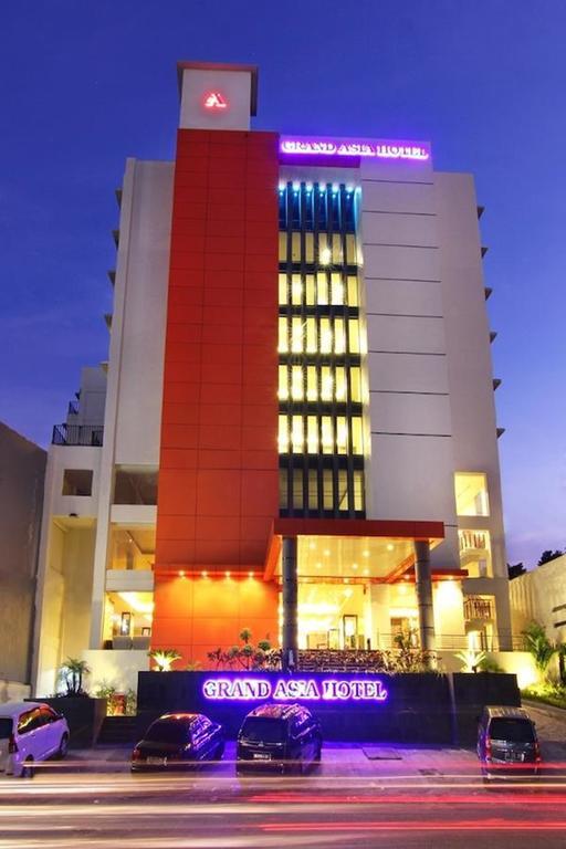 Grand Asia Hotel Makassar Extérieur photo